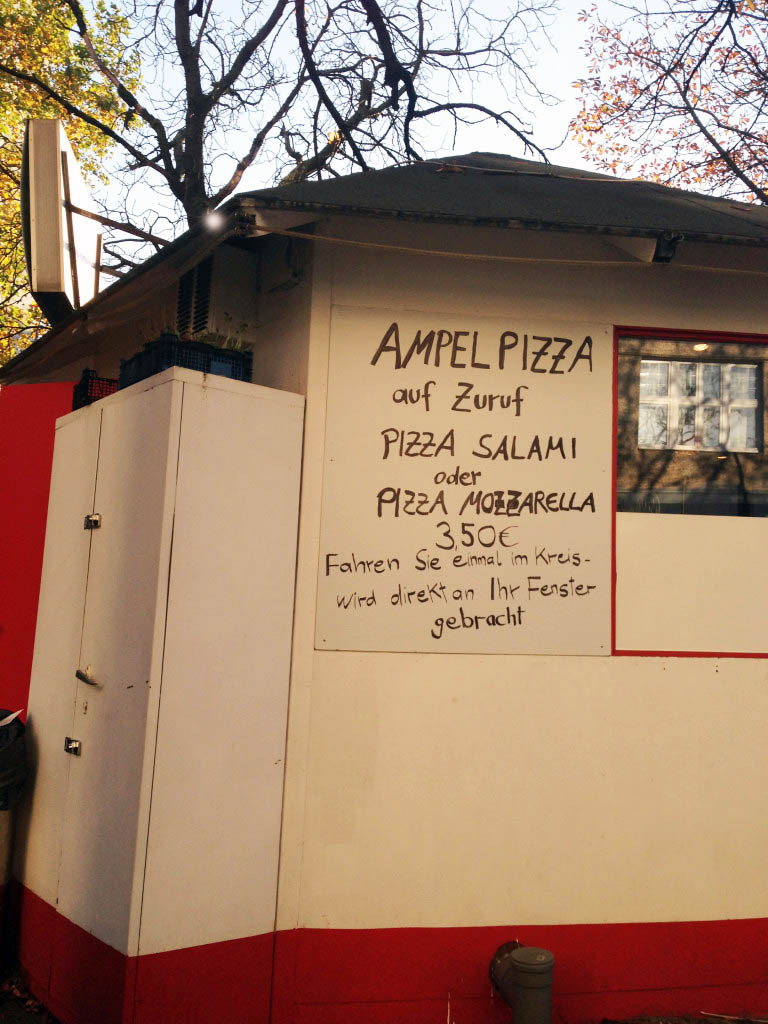 Ampel-Pizza Berlin Wedding