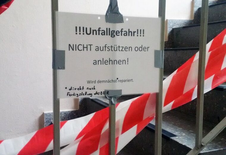 Witze ueber Flughafen Berlin BER Berliner Flughafen