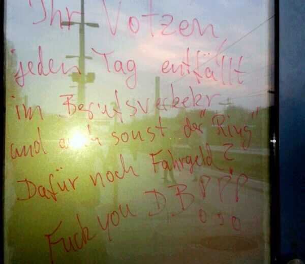 Wut auf Deutsche Bahn Verspaetung Zuege Deutsche Bahn Berlin Berufsverkehr