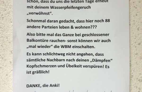 Telefonieren Auf Dem Balkon Wir Verstehen Leider Jedes Wort Notes Of Berlin